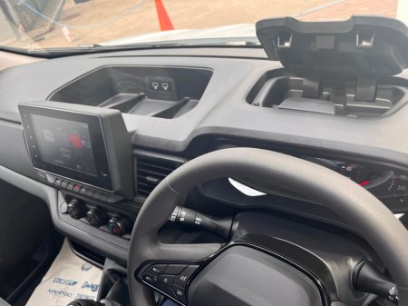 2026 Renault Trafic - photo 20