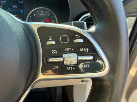 2020 Mercedes-Benz GLC - photo 18