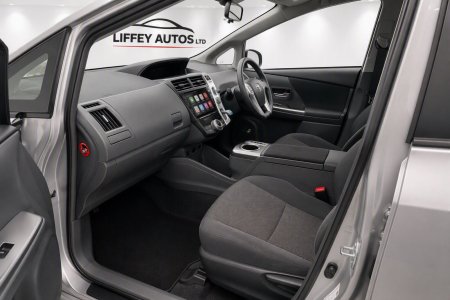 2013 Toyota Prius - photo 7