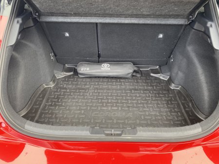 2019 Toyota Corolla - photo 17