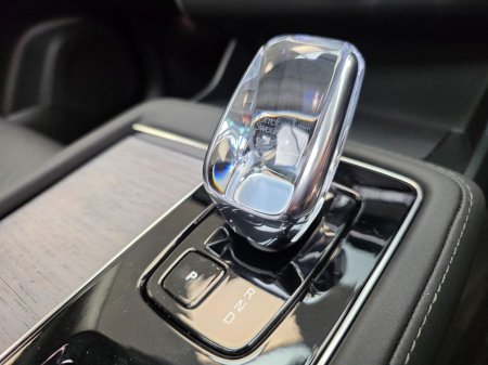 2025 Volvo XC90 - photo 14