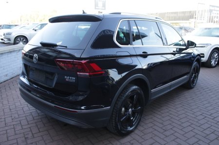 2020 Volkswagen Tiguan - photo 4