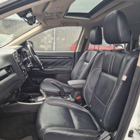 2016 Mitsubishi Outlander - photo 13