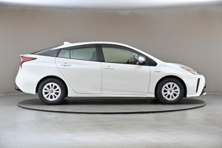 2020 Toyota Prius - photo 11