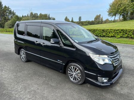 2015 Nissan Serena - photo 8