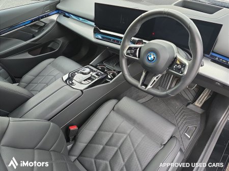 2025 BMW i5 - photo 12