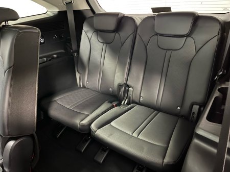 2025 Kia Sorento - photo 21