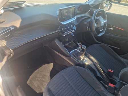 2022 Peugeot 208 - photo 8