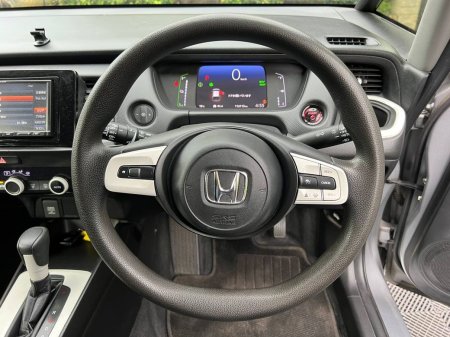 2021 Honda Fit - photo 4