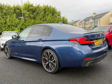 2022 BMW 5-Series - photo 4