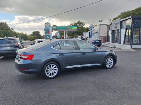 2019 Skoda Superb - photo 3