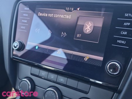 2021 Skoda Octavia - photo 18