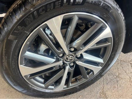 2023 Toyota Corolla Cross - photo 2