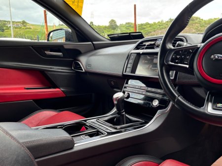 2015 Jaguar XE - photo 8