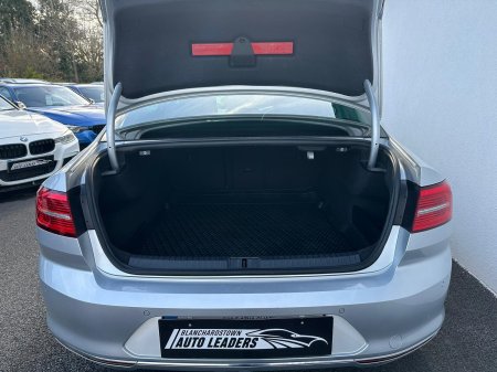 2019 Volkswagen Passat - photo 28