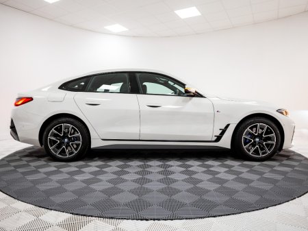 2025 BMW i4 - photo 34