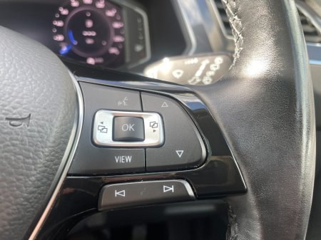 2020 Volkswagen Tiguan - photo 21