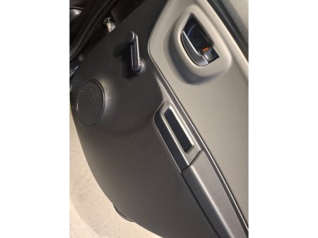 2017 Toyota Yaris - photo 11