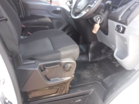 2017 Ford Transit - photo 9