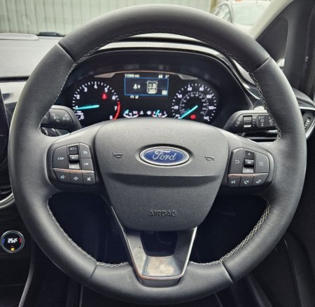 2019 Ford Fiesta - photo 16