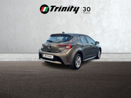 2023 Toyota Corolla - photo 3