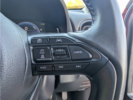 2025 Toyota Yaris Cross - photo 20