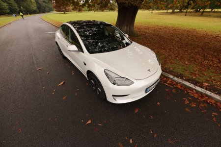 2022 Tesla Model 3 - photo 3