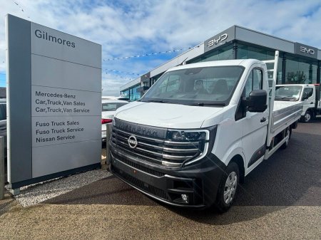 2026 Nissan Interstar - photo 2