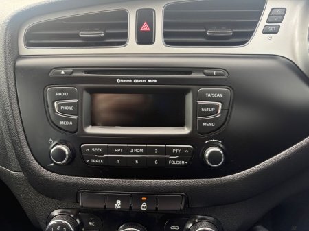 2015 Kia Ceed - photo 14