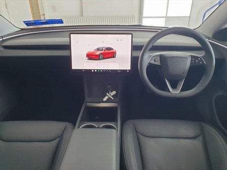 2025 Tesla Model 3 - photo 10