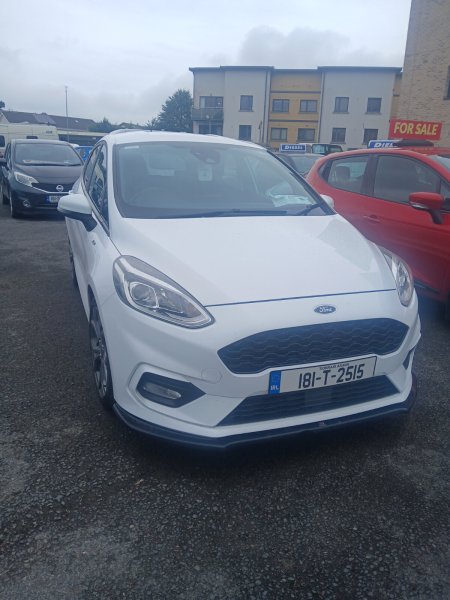 2018 Ford Fiesta - photo 5