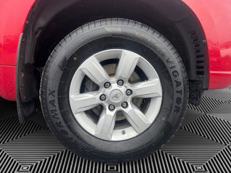 2016 Toyota Land Cruiser - photo 9