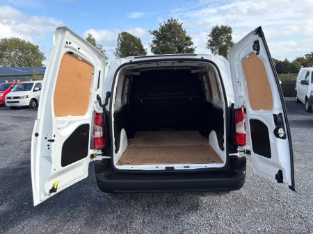 2022 Peugeot Partner - photo 12