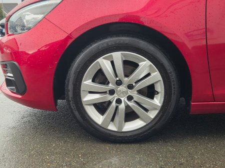2018 Peugeot 308 - photo 8
