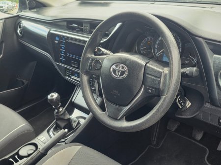 2018 Toyota Auris - photo 4