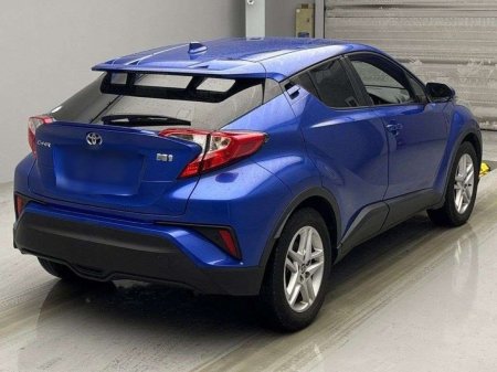 2021 Toyota C-HR - photo 2