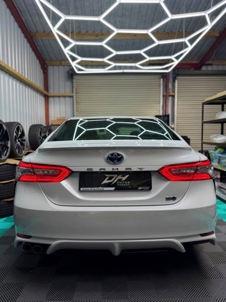 2019 Toyota Camry - photo 3