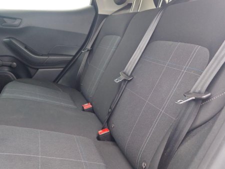 2021 Ford Fiesta - photo 10