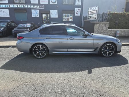 2023 BMW 5-Series - photo 35