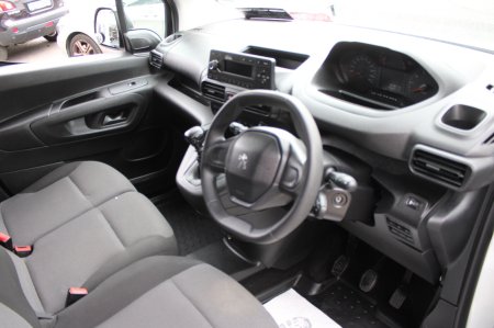 2022 Peugeot Partner - photo 6
