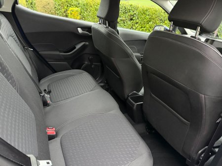2018 Ford Fiesta - photo 13