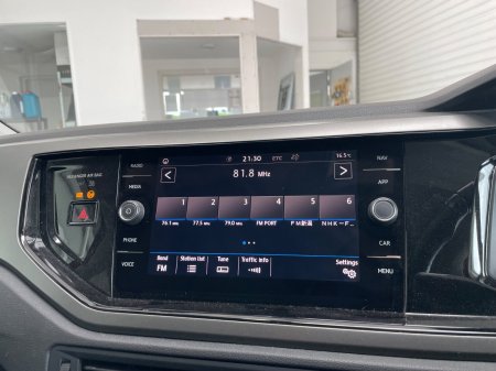 2019 Volkswagen Polo - photo 14