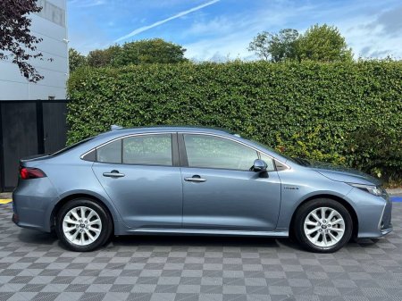 2022 Toyota Corolla - photo 2