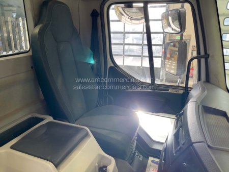 2021 VOLVO FL 250 - photo 20