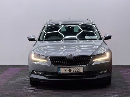 2019 Skoda Superb - photo 2