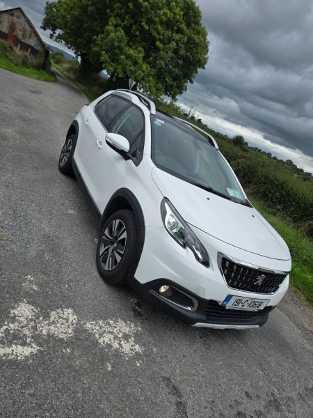 2019 Peugeot 2008 1.2 PureTech 82bhp Allure