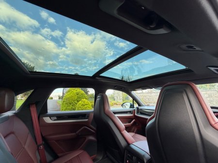 2024 Porsche Cayenne - photo 19