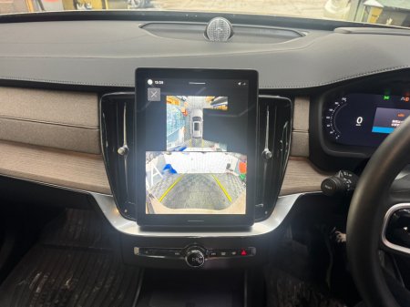 2025 Volvo XC90 - photo 10