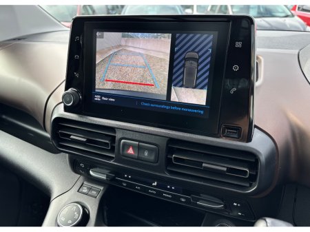 2020 Peugeot Rifter - photo 14