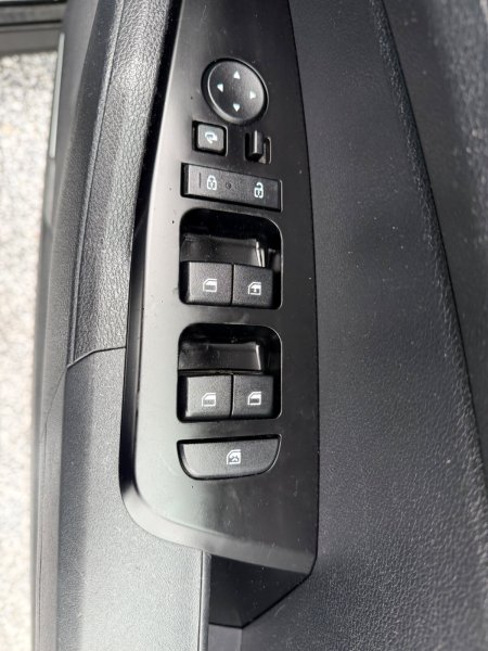 2023 Kia Sportage - photo 17